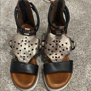 DIBA Wedges size 7 worn once